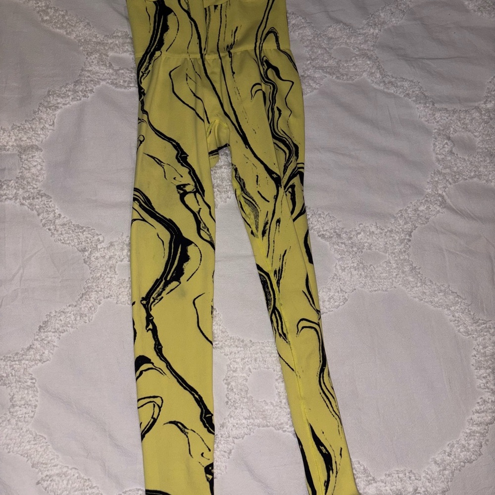 Yellow Marble Print Leggings